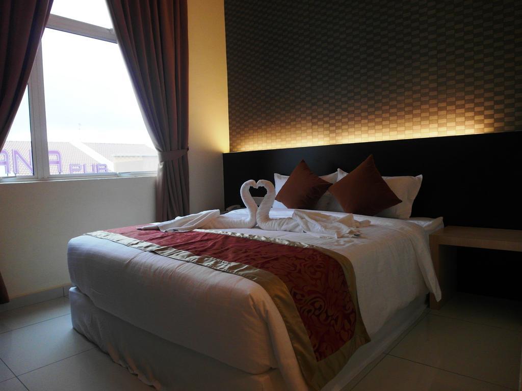 Supreme Hotel Malakka Oda fotoğraf