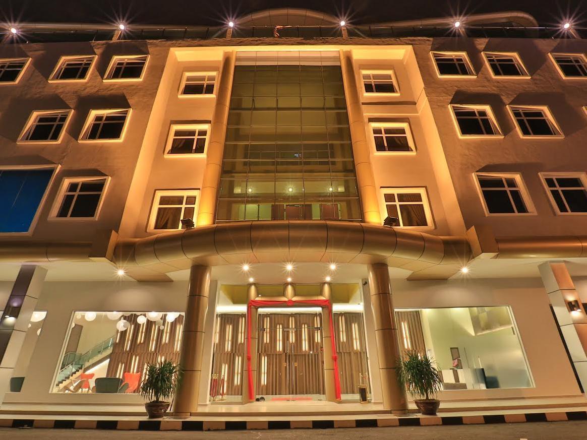 Supreme Hotel Malakka Dış mekan fotoğraf